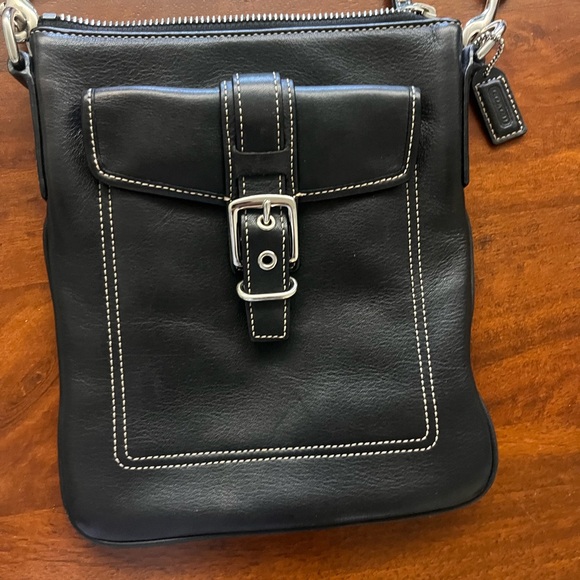 Coach Hampton Black Leather Crossover Bag - Picture 2 of 3
